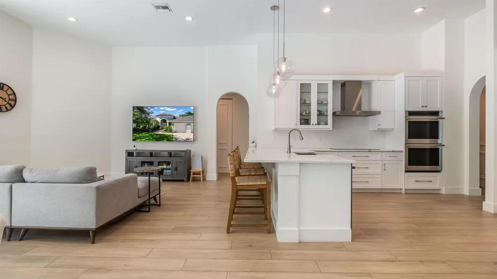 7083 NW 71ST Manor Parkland, FL 33067