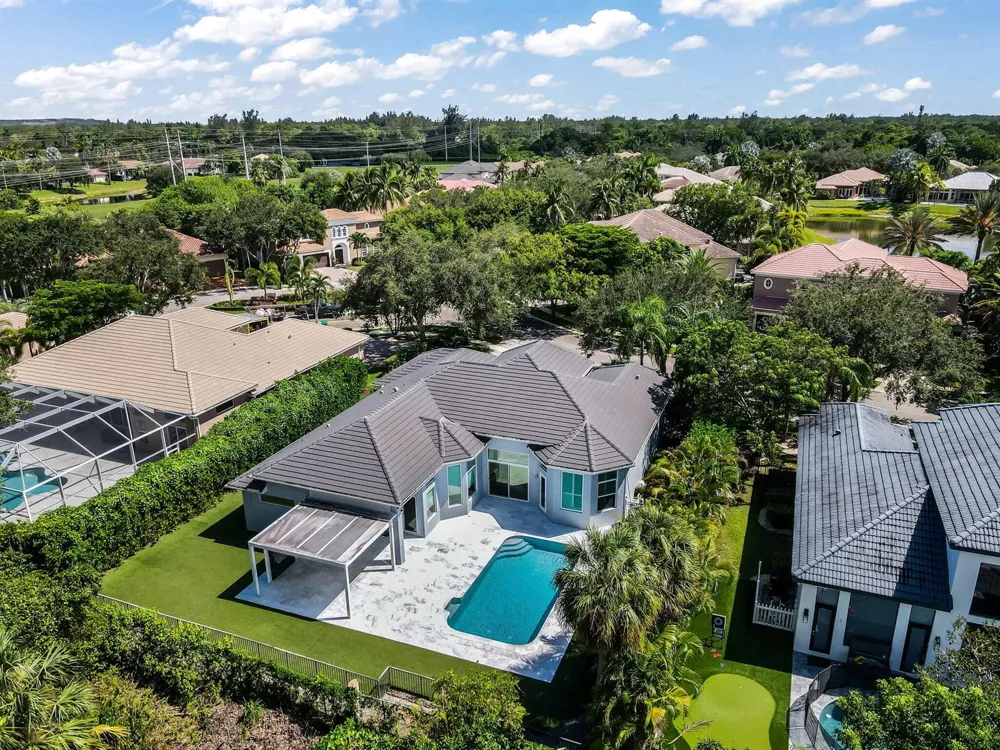 7083 NW 71ST Manor Parkland, FL 33067