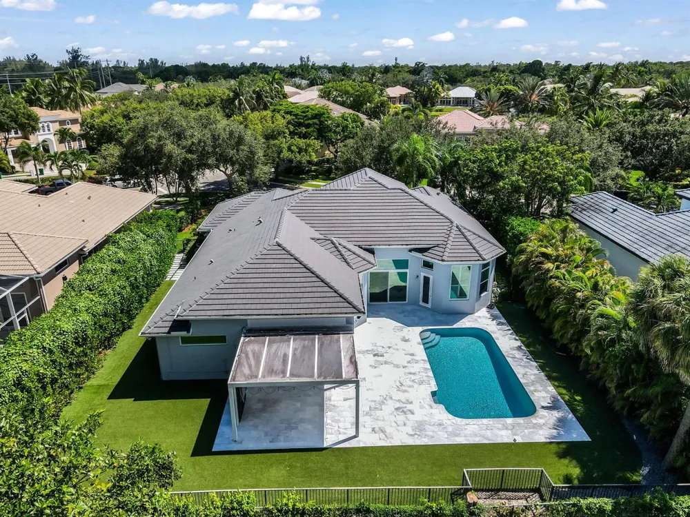 7083 NW 71ST Manor Parkland, FL 33067