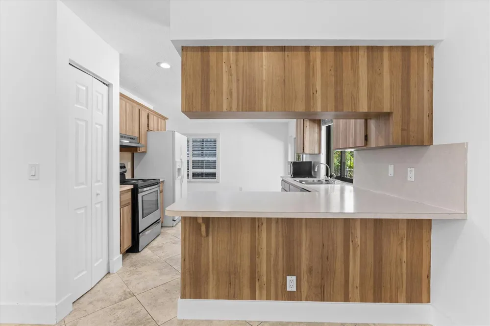 11580 NW 20TH DRIVE NW Coral Springs, FL 33071