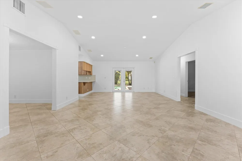 11580 NW 20TH DRIVE NW Coral Springs, FL 33071