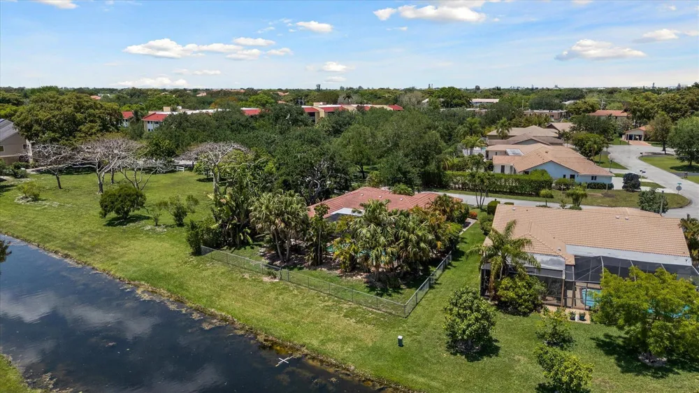 11580 NW 20TH DRIVE NW Coral Springs, FL 33071