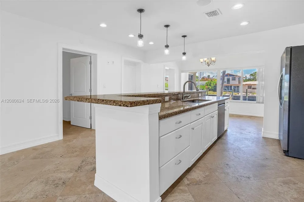 2273 SE 14th St Pompano Beach, FL 33062