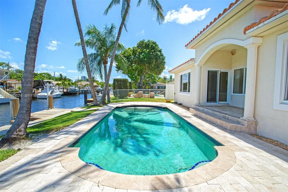 2273 SE 14th St Pompano Beach, FL 33062