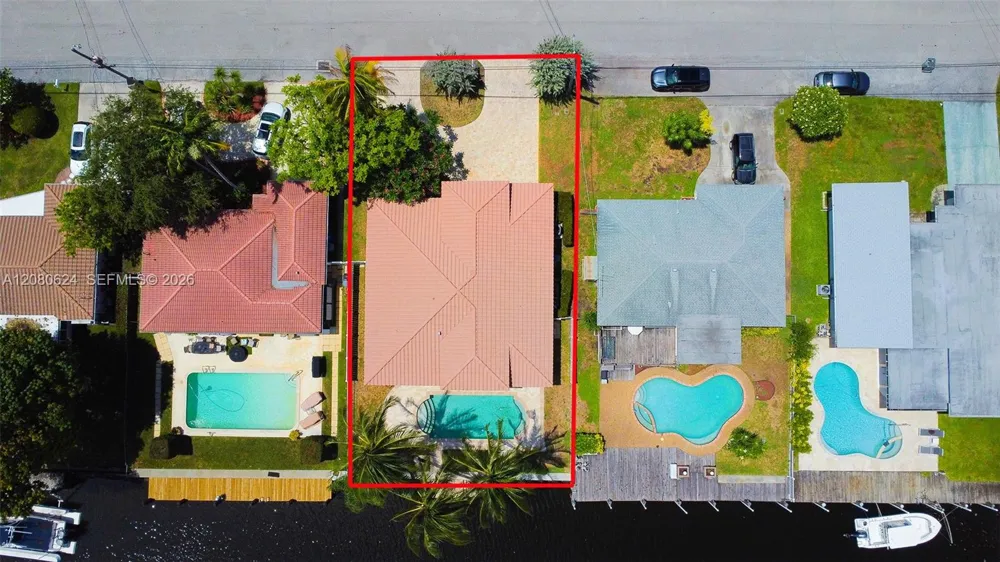 2273 SE 14th St Pompano Beach, FL 33062