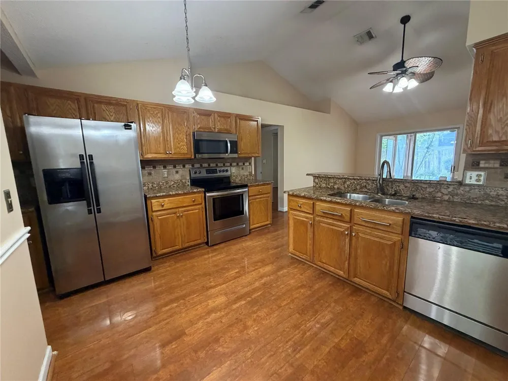 304 BAYWEST NEIGHBORS CIRCLE Orlando, FL 32835