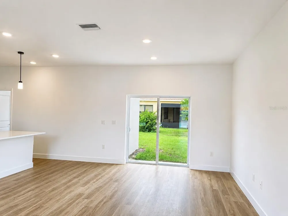 441 CARAWAY DRIVE Kissimmee, FL 34759