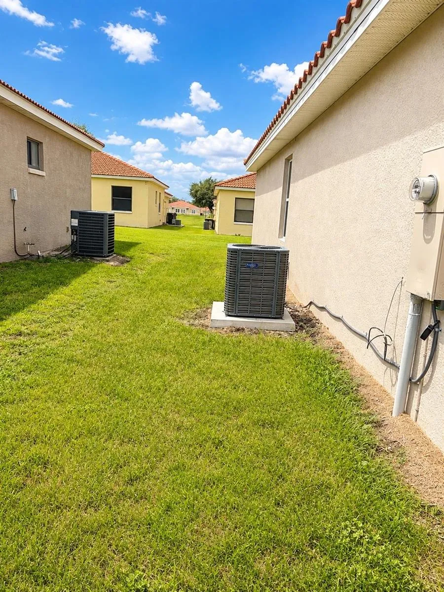 441 CARAWAY DRIVE Kissimmee, FL 34759