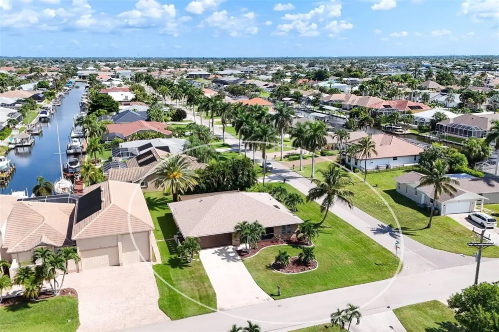 901 SW 51ST TERRACE Cape Coral, FL 33914