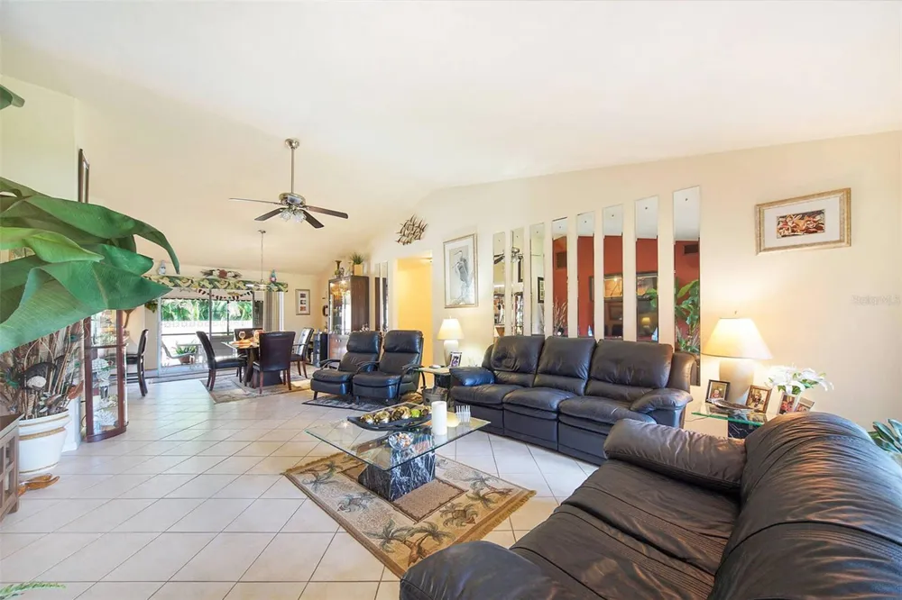 901 SW 51ST TERRACE Cape Coral, FL 33914