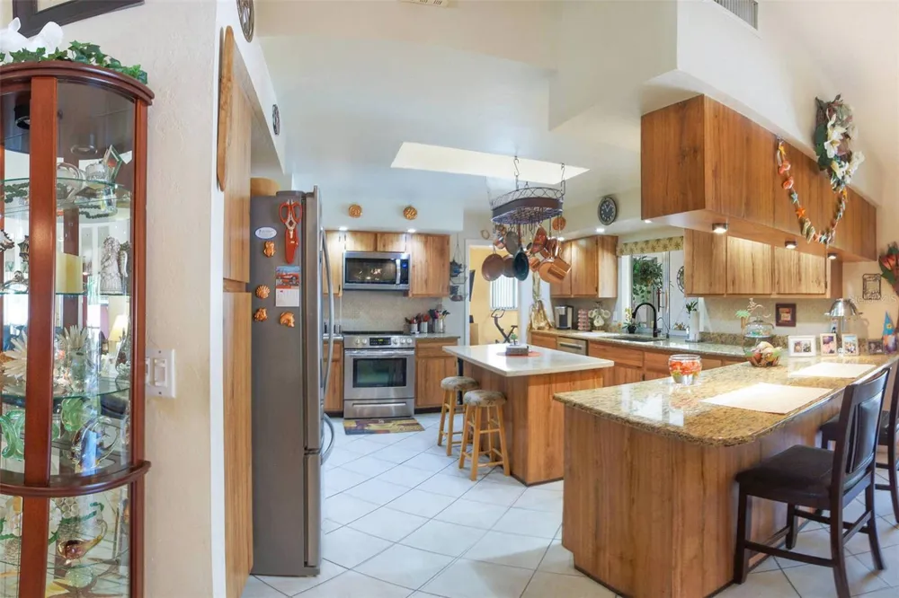 901 SW 51ST TERRACE Cape Coral, FL 33914