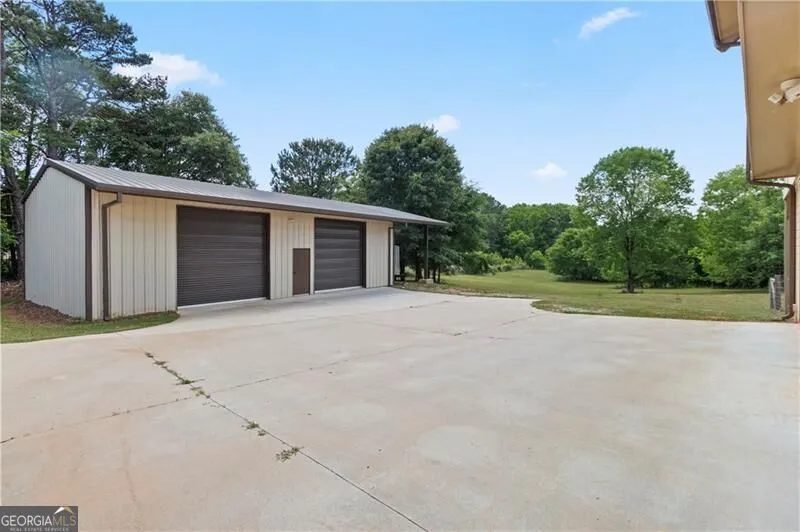 4140 HWY 332 Hoschton, GA 30548