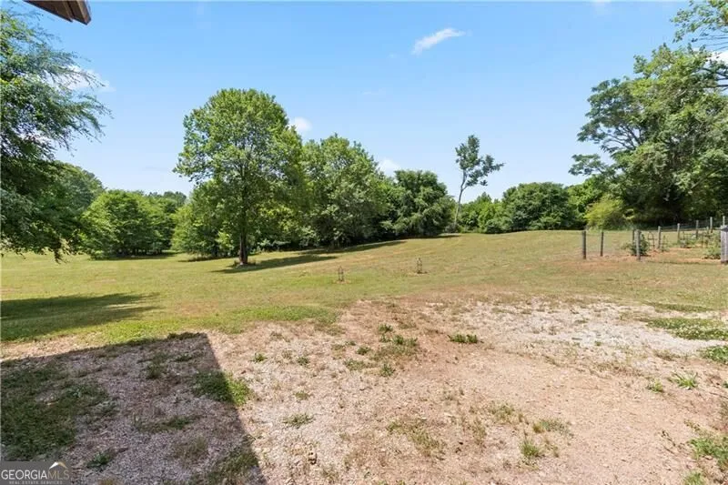 4140 HWY 332 Hoschton, GA 30548