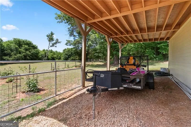 4140 HWY 332 Hoschton, GA 30548