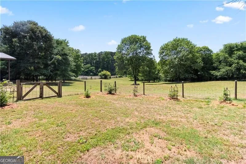4140 HWY 332 Hoschton, GA 30548