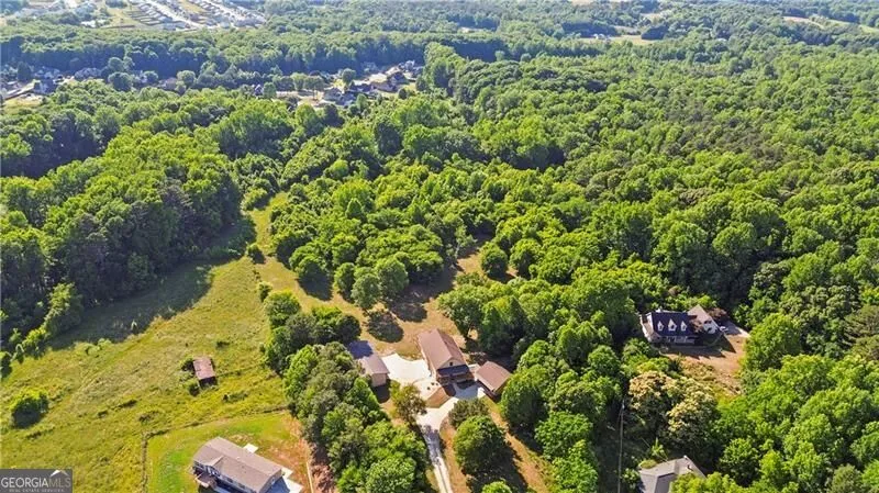 4140 HWY 332 Hoschton, GA 30548