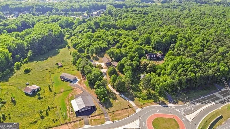 4140 HWY 332 Hoschton, GA 30548