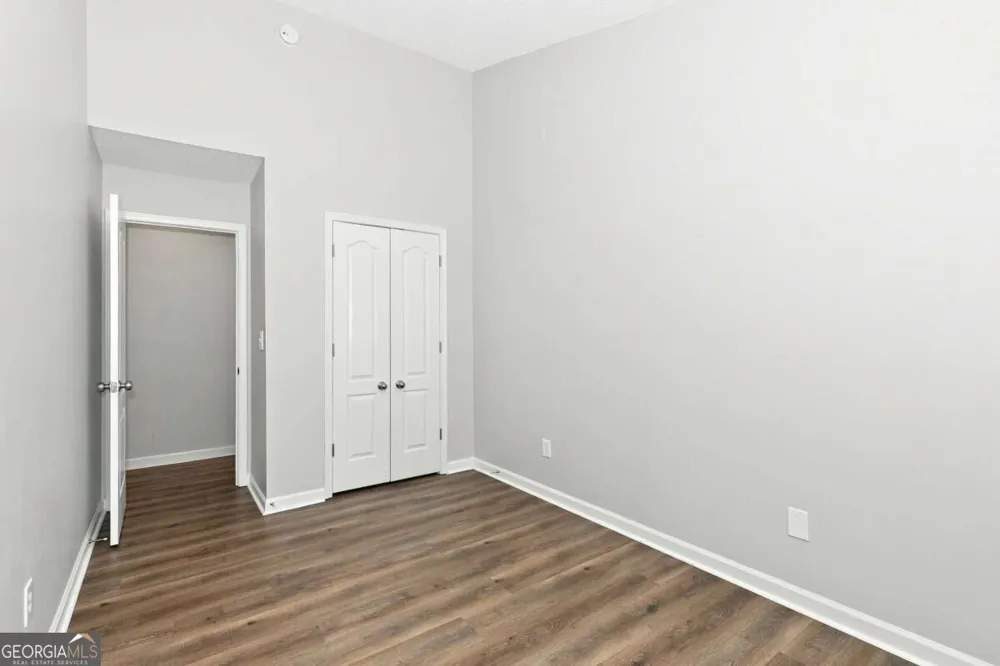 8648 Thomas LN Riverdale, GA 30274