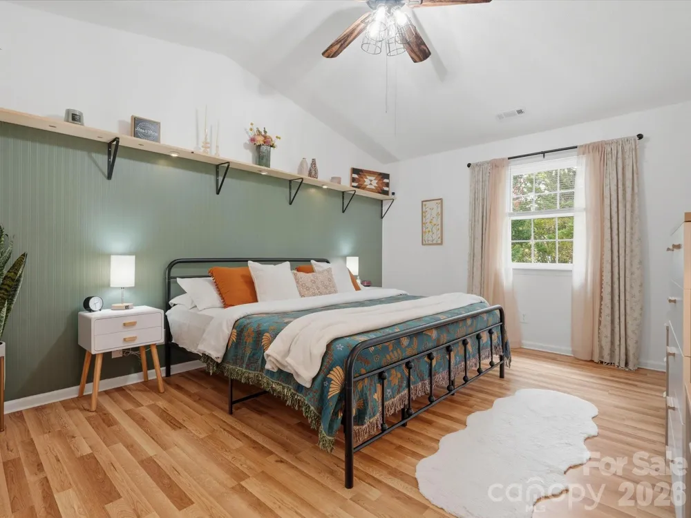 2709 Stockwood Drive Gastonia, NC 28056