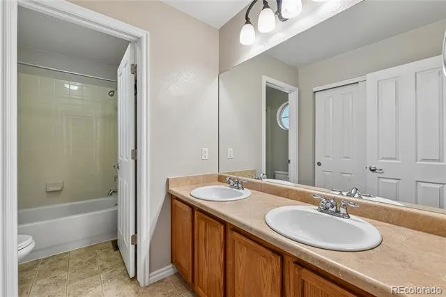 3110 Redhaven Way Highlands Ranch, CO 80126