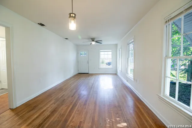 1235 Sims Ave San Antonio, TX 78225