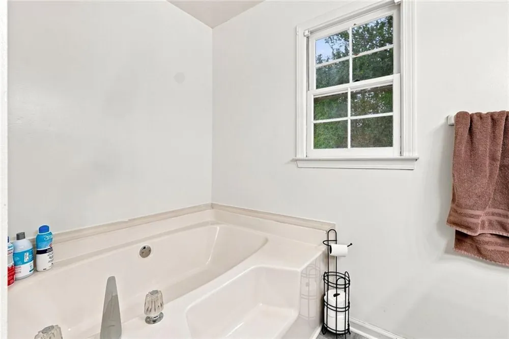 921 Appian Way Lawrenceville, GA 30046