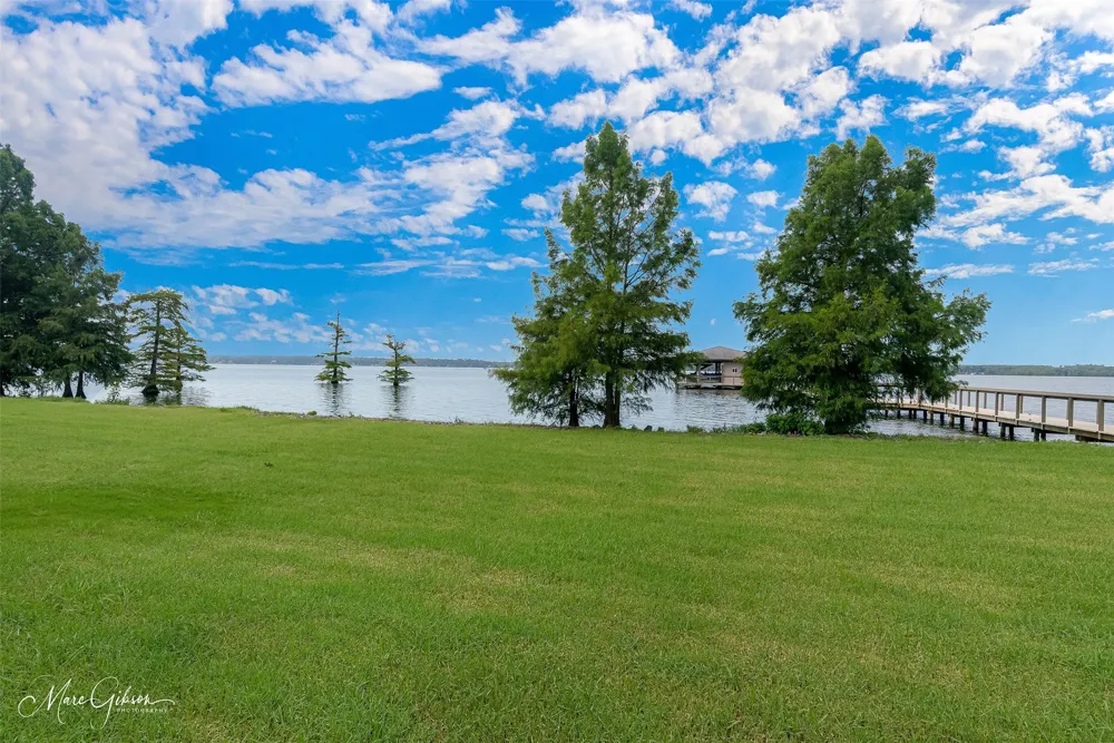 6731 Lakeshore Drive Shreveport, LA 71107