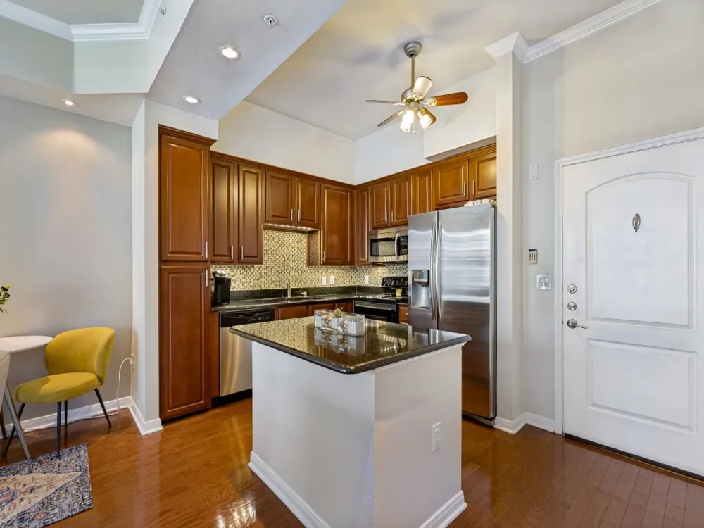 3225 Turtle Creek Boulevard #318 Dallas, TX 75219
