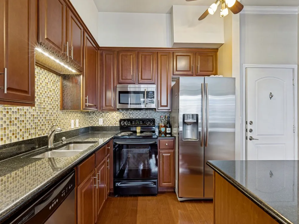 3225 Turtle Creek Boulevard #318 Dallas, TX 75219