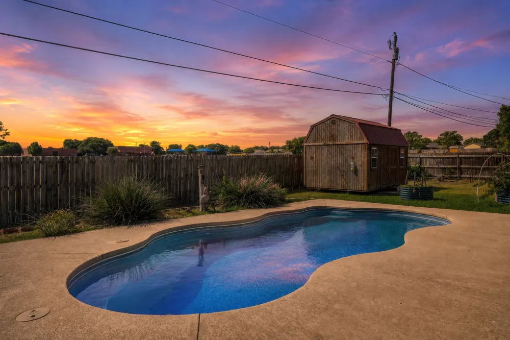 605 Angel Fire Drive Hewitt, TX 76643