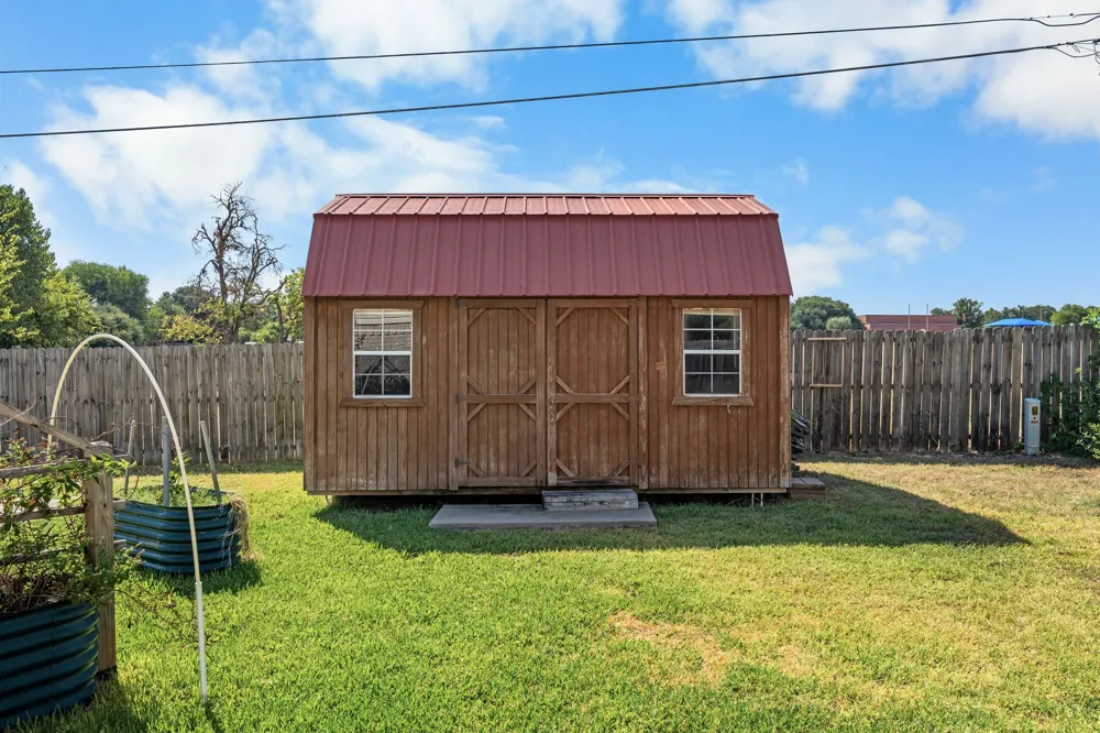 605 Angel Fire Drive Hewitt, TX 76643