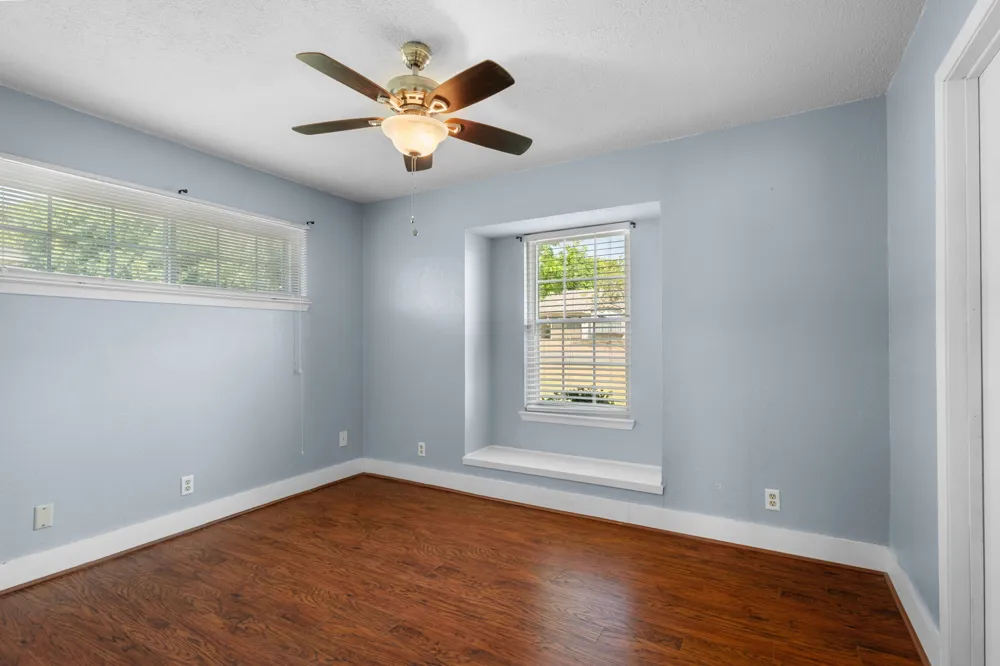 605 Angel Fire Drive Hewitt, TX 76643