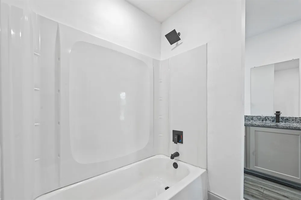 158 Lakeshore Drive Runaway Bay, TX 76426