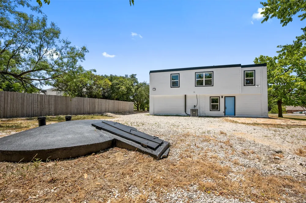 158 Lakeshore Drive Runaway Bay, TX 76426