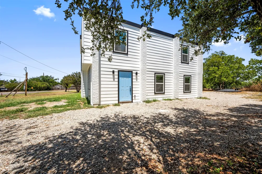 158 Lakeshore Drive Runaway Bay, TX 76426