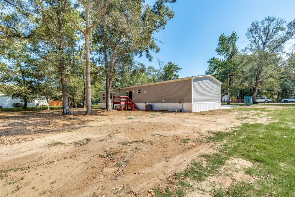 20006 Red Oaks South New Caney, TX 77357