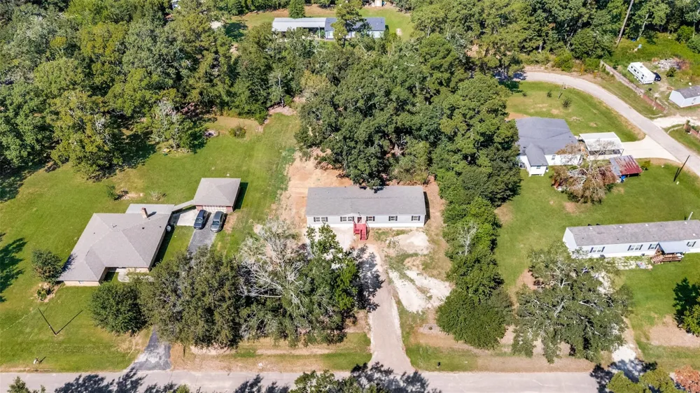 20006 Red Oaks South New Caney, TX 77357