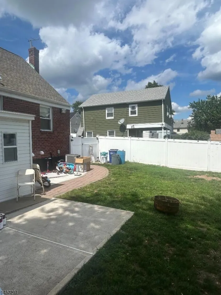 311 E 26Th St Paterson City, NJ 07514