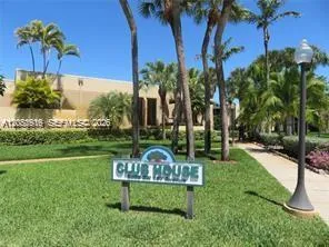 8025 SW 107th Ave #123 Miami, FL 33173