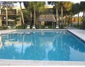 8025 SW 107th Ave #123 Miami, FL 33173
