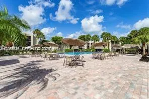 8025 SW 107th Ave #123 Miami, FL 33173