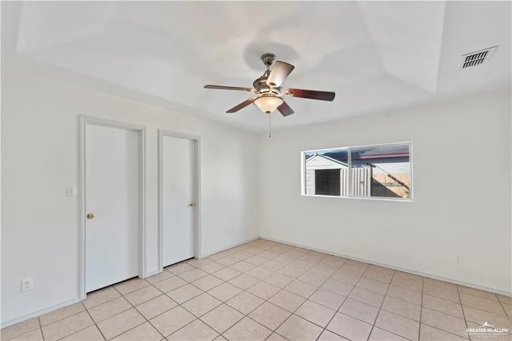 8512 S Morelos Pharr, TX 78577