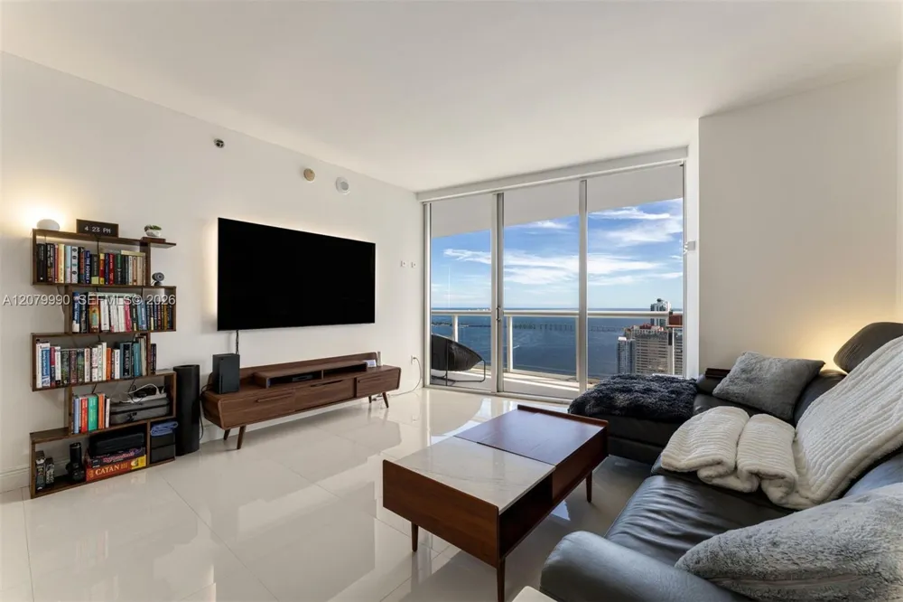 495 Brickell Ave #4709 Miami, FL 33131