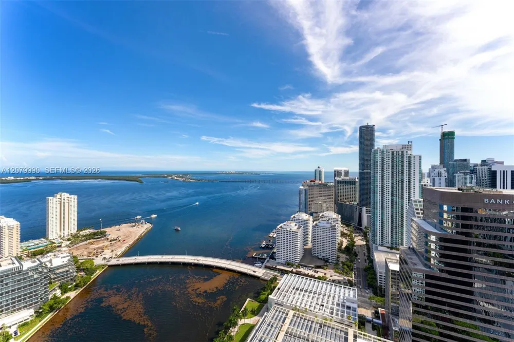 495 Brickell Ave #4709 Miami, FL 33131