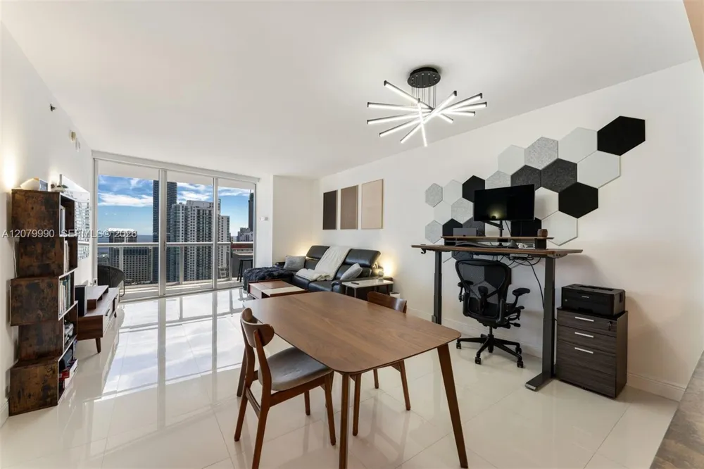 495 Brickell Ave #4709 Miami, FL 33131