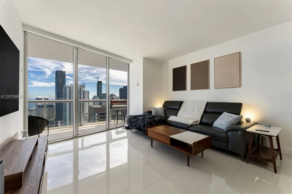 495 Brickell Ave #4709 Miami, FL 33131