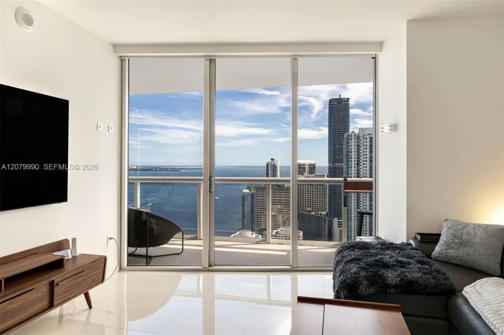 495 Brickell Ave #4709 Miami, FL 33131