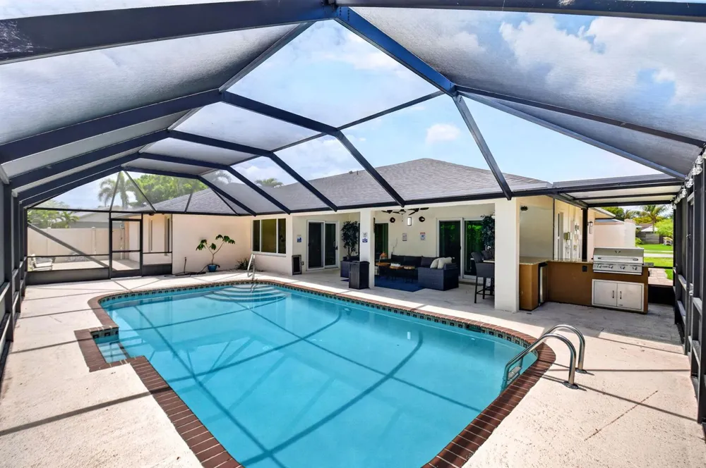 990 Hickory Trail Wellington, FL 33414