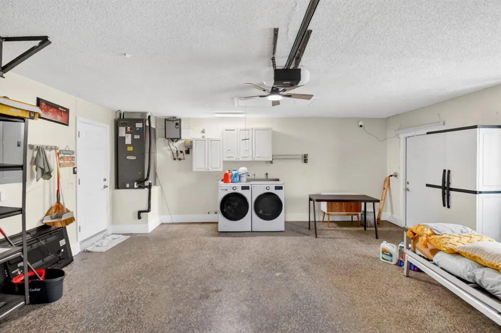990 Hickory Trail Wellington, FL 33414
