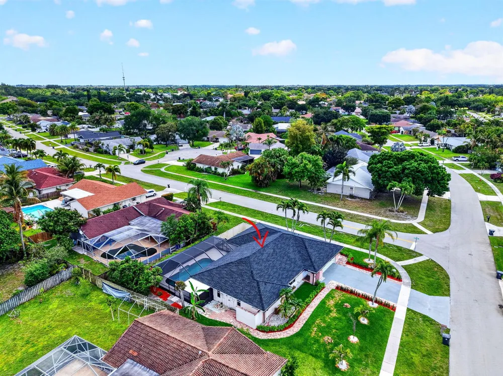 990 Hickory Trail Wellington, FL 33414